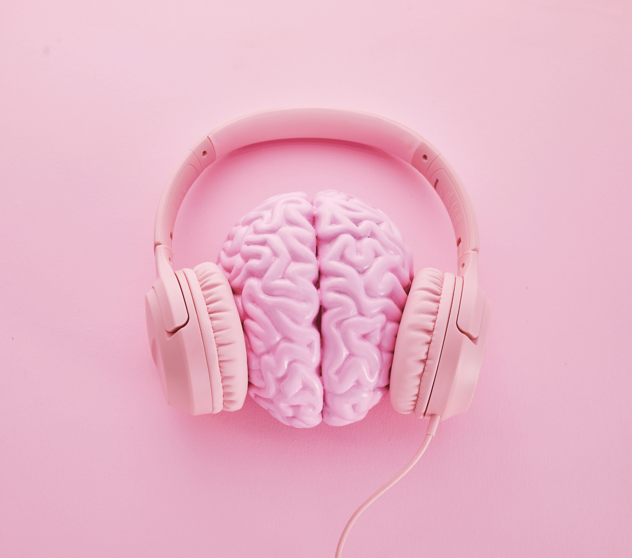 Jeune enfant ayant perdu la confiance en lui après des moqueries en milieu scolaire.